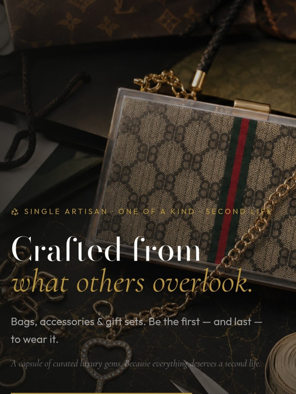 This Is Not A Gucci Bag. This Is Wearable Art by Reluxe Collectif!!! ❤️ - Picture 3 of 7